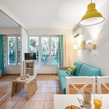 Hotel apartamentowy Pierre & Les Rivages Du Parc 3*